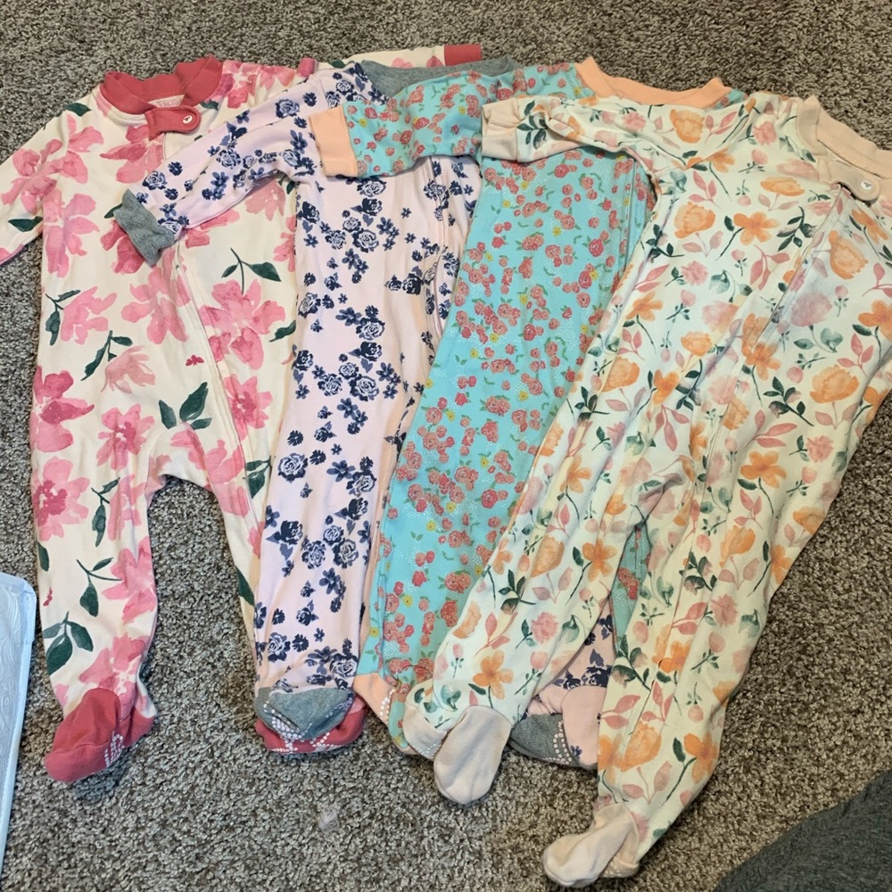 bundle of 4 Burts bees girls onesies